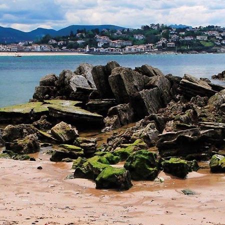 Studio Renove En Centre-Ville, Ideal Pour Des Vacances A Pied, Calme Et Confort, Classe 2 Etoiles. - Fr-1-4-512 Saint-Jean-de-Luz Exterior foto